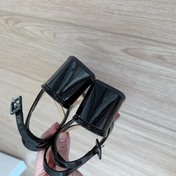 christian louboutin heels size 7